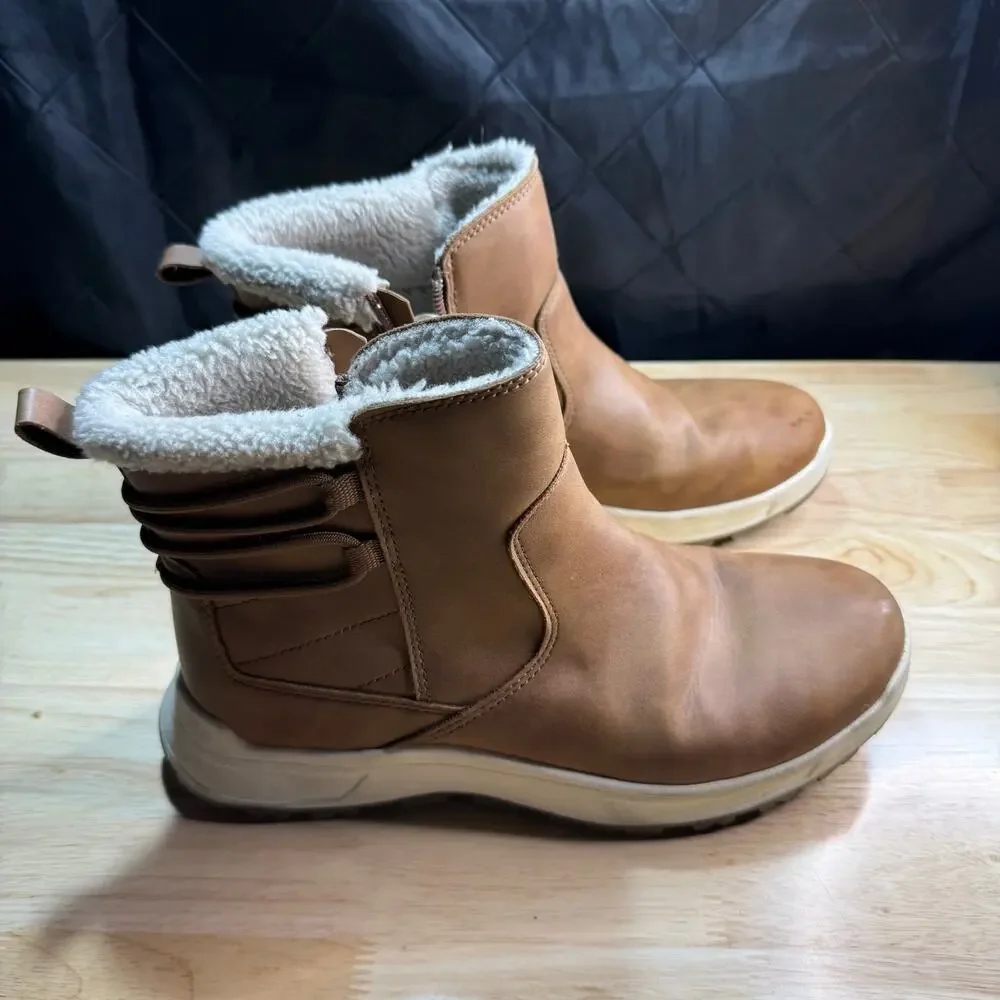 Eddie Bauer step out